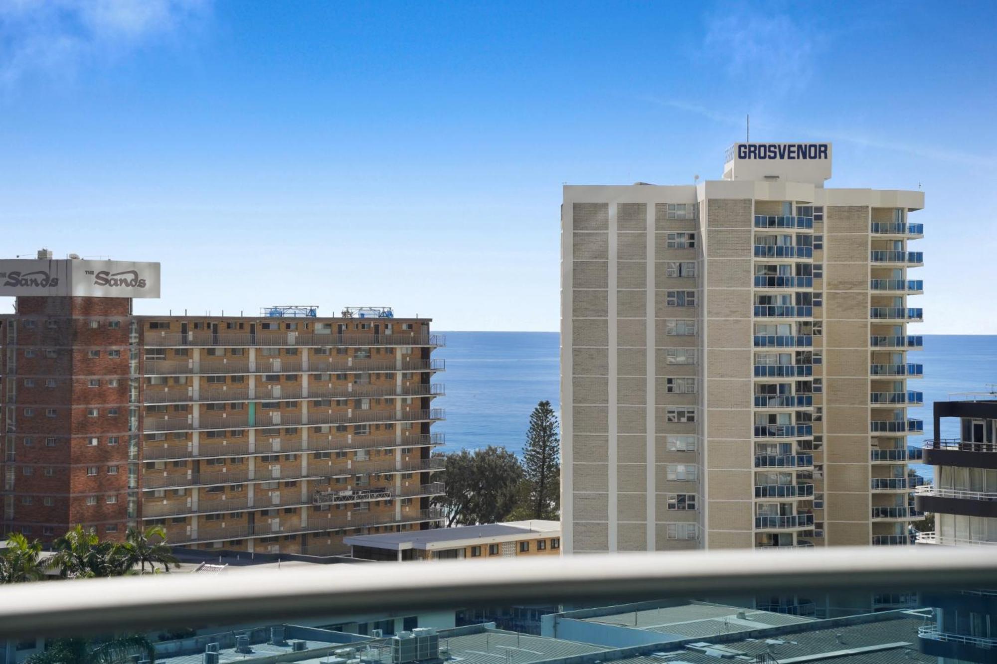 2-bed Apt In Surfers Paradise With Pools And Gym Apartment Gold Coast